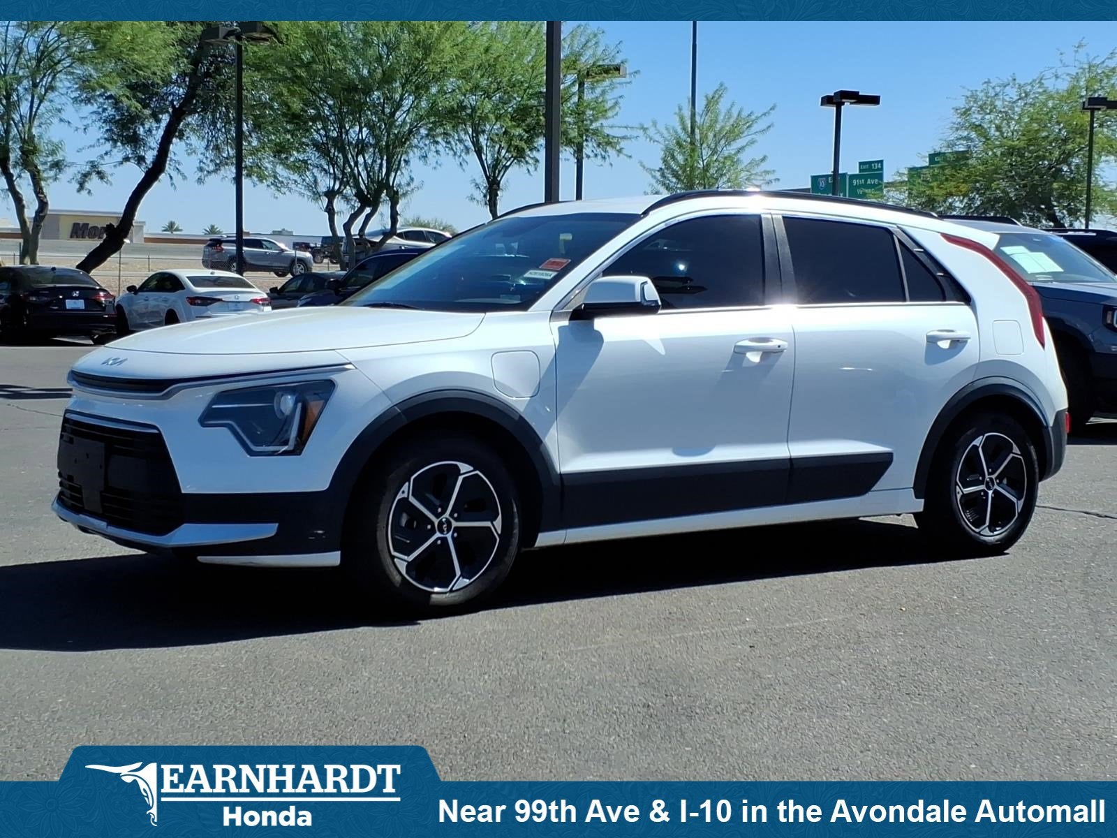 2023 Kia Niro Plug-In Hybrid
